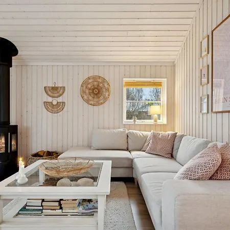 Galatia - 1-4km From The Sea By Interhome
